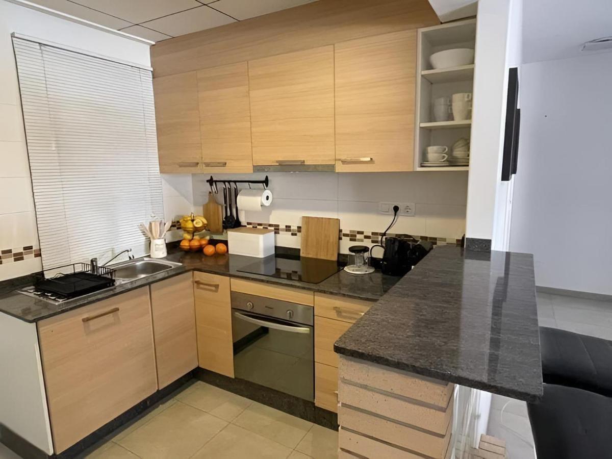 Del Mar 1 Deluxe Apartment Torrevieja Centrum ภายนอก รูปภาพ
